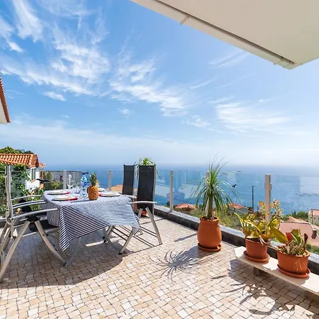 Πανσιόν Vivenda Palmeira Arco da Calheta (Madeira)